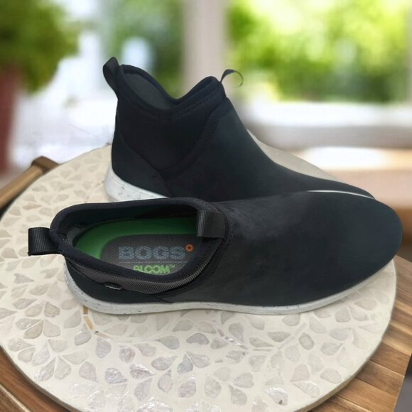 BOGS Juniper Waterproof Leather Chelsea Slip-On Boot Womens 8.5 Black  72692001 - Picture 2 of 13